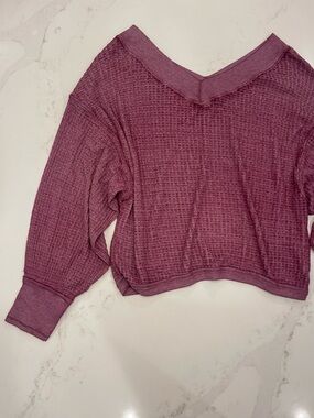 We The Free Women’s Waffle-Knit V-Neck Purple Top